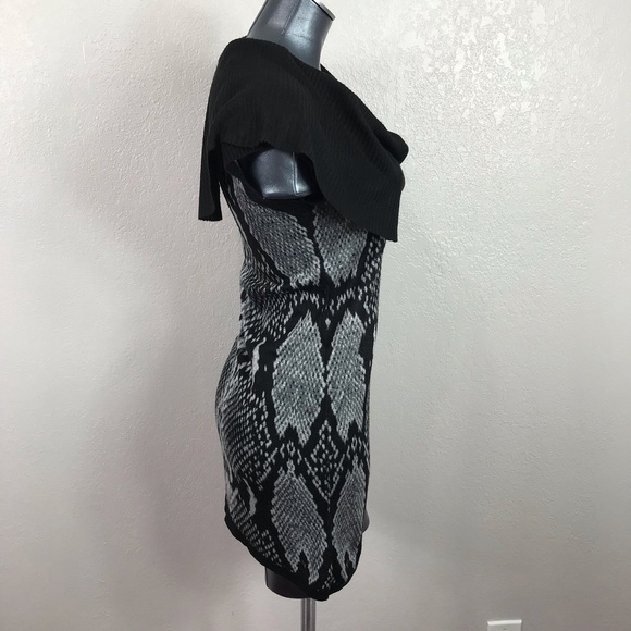 BLACK & GRAY SWEATER TUNIC - Picture 3 of 6